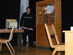 200903268OdjPEYpUD